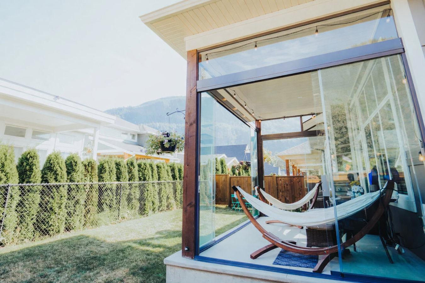 Three season sunrooms